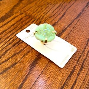 Genuine Druzy Stone ring pale green/ gold